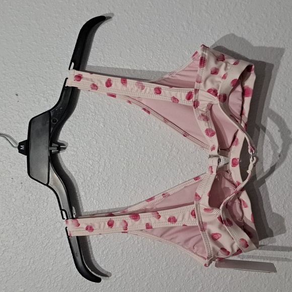 Splendid Women's Wild One Twist Front Tall Halter Bra - Picture 4 of 6